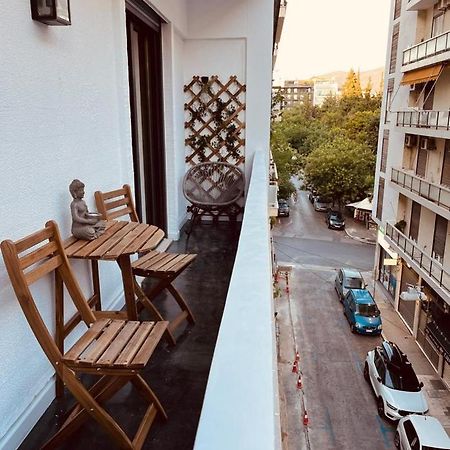 2 Bedroom Apt - Live Like A Local In Kolonaki アテネ エクステリア 写真