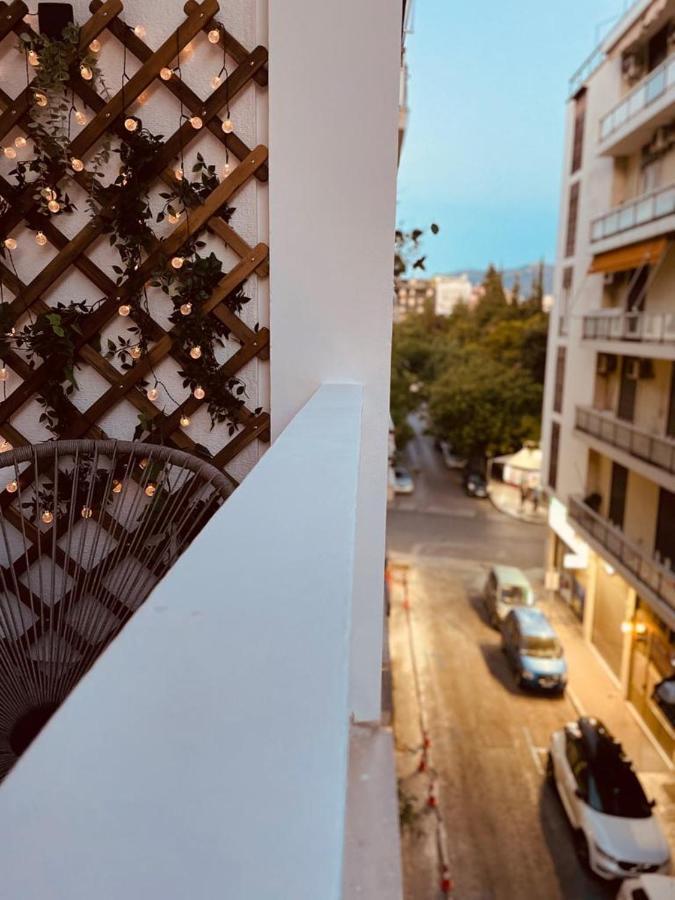 2 Bedroom Apt - Live Like A Local In Kolonaki アテネ エクステリア 写真
