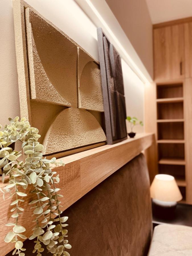 2 Bedroom Apt - Live Like A Local In Kolonaki アテネ エクステリア 写真