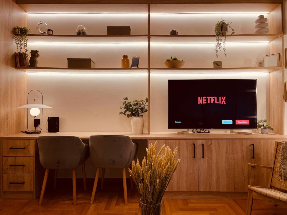 2 Bedroom Apt - Live Like A Local In Kolonaki アテネ エクステリア 写真